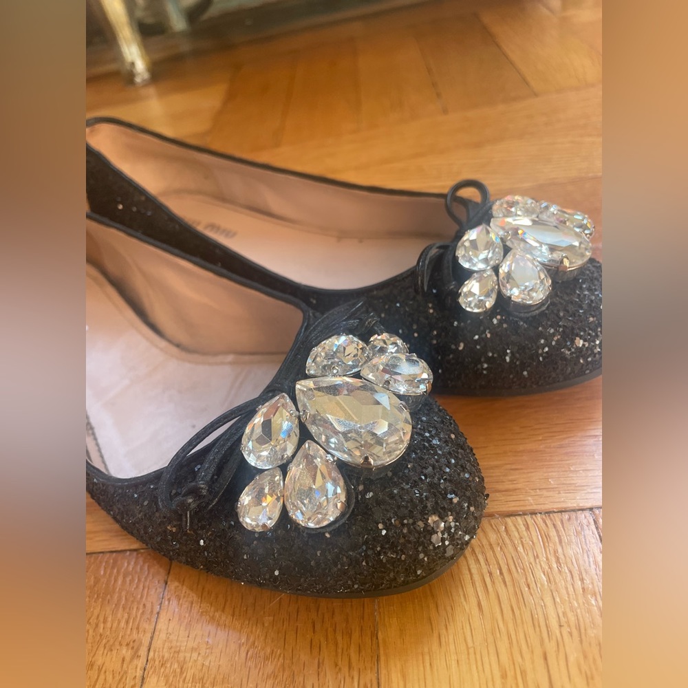 Glitter flats with crystal embelishments. Includes Miu Miu dustbags